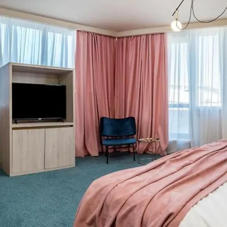 بيت ضيافة Priska Med Luxury 1 *