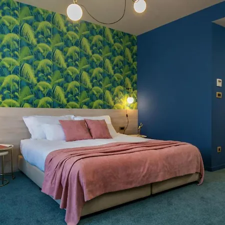 بيت ضيافة Priska Med Luxury 1 *